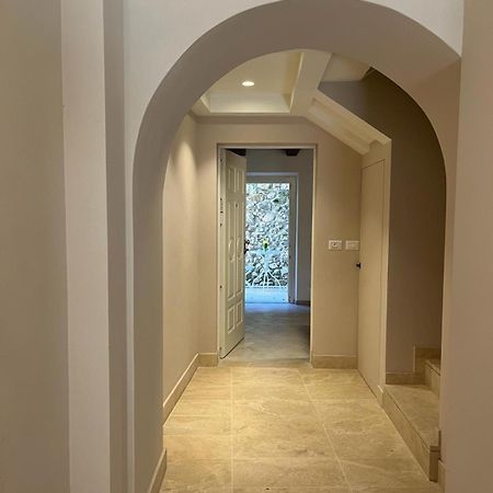 Charme In Centro With Private Parking Apartment Ascoli Piceno Bagian luar foto