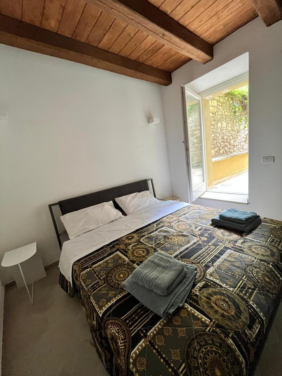 Charme In Centro With Private Parking Apartment Ascoli Piceno Bagian luar foto