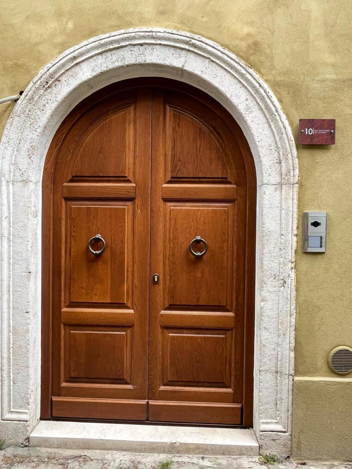 Charme In Centro With Private Parking Apartment Ascoli Piceno Bagian luar foto