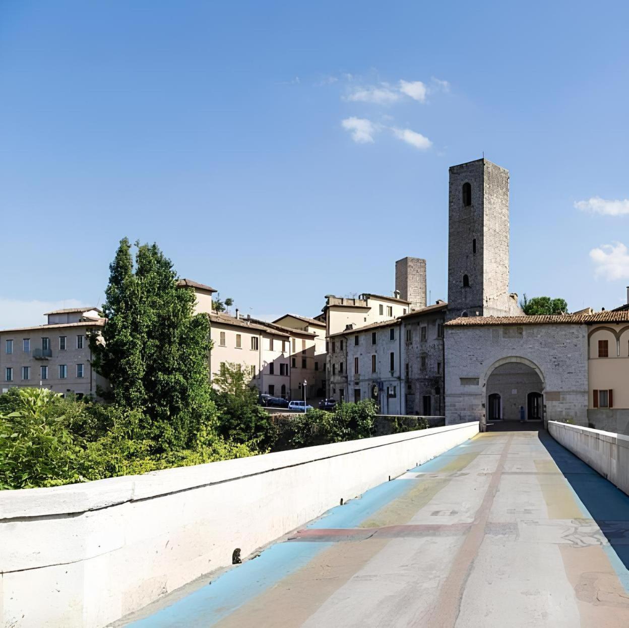 Charme In Centro With Private Parking Apartment Ascoli Piceno Bagian luar foto